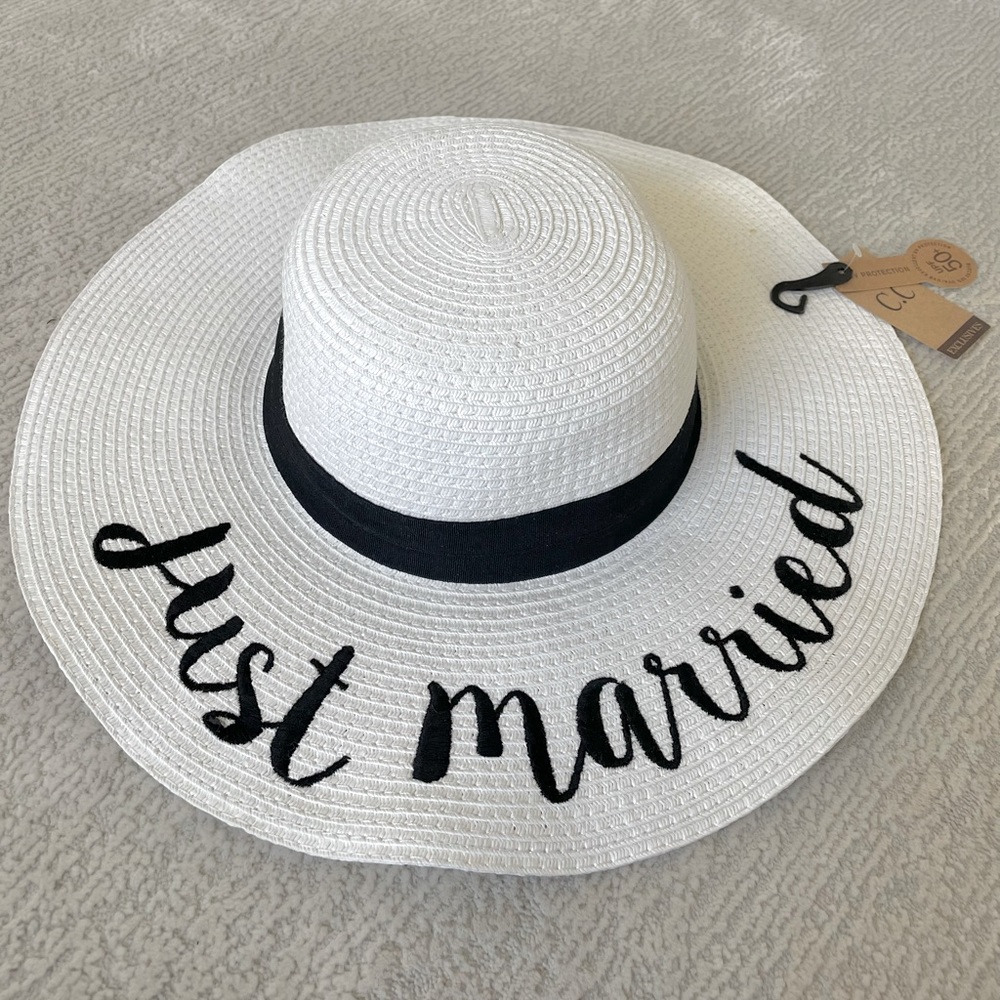 Bridal Straw Brim Hat / Just Married